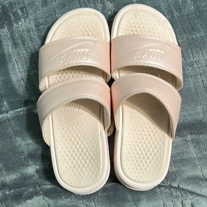 NIKE WOMENS WMNS BENASSI DUO ULTRA ECHO PINK